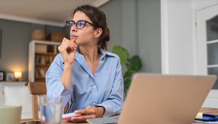 What are journalists writing about in August