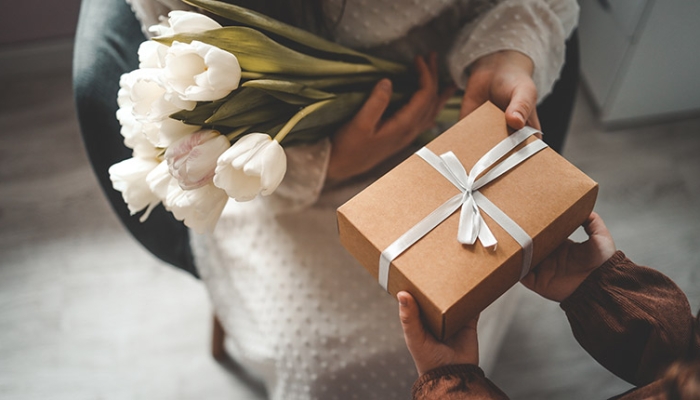 How to get press coverage in Feb 2026